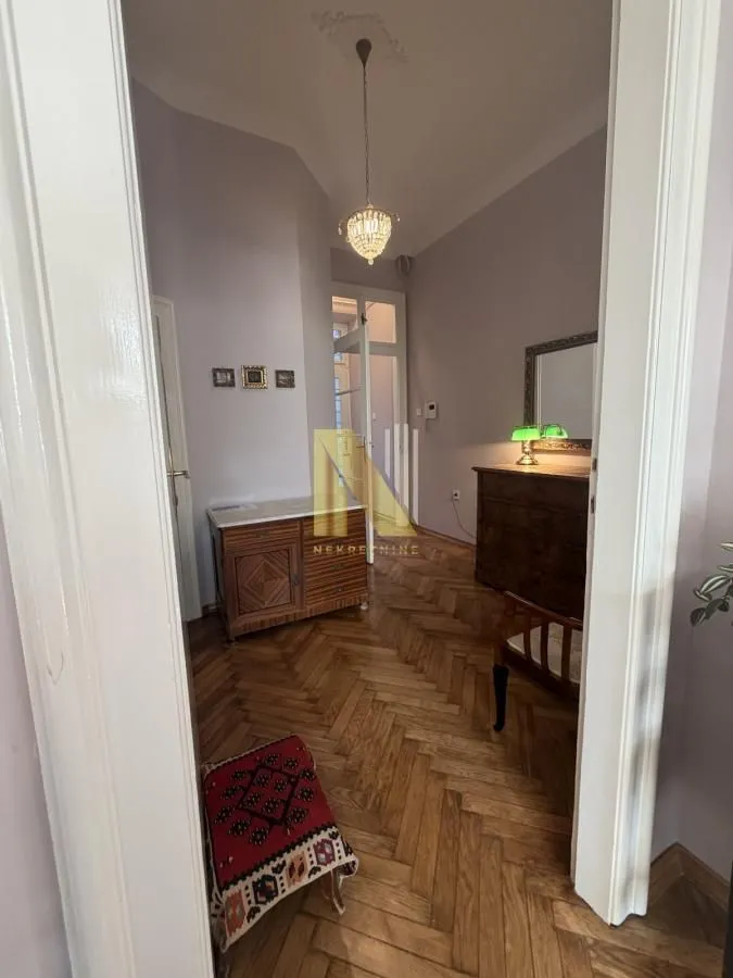 Izdavanje, jednosoban stan, 75m², Stari grad, Novi Sad