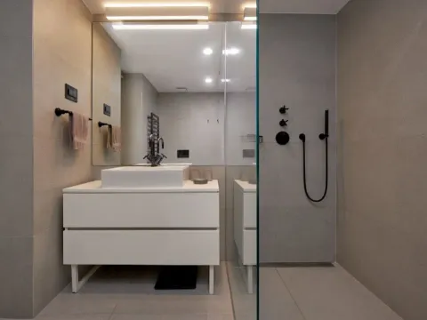 Sale, two bedroom apartment, 100m², Budva, Crna Gora - image 7