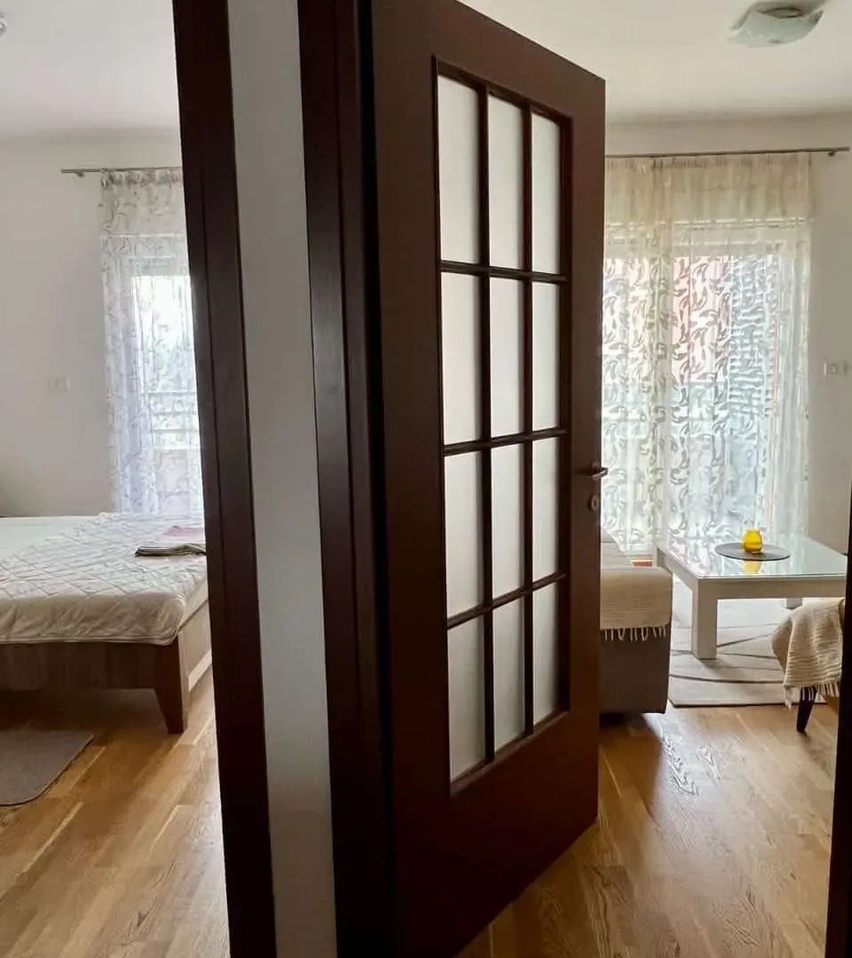Izdavanje, jednosoban stan, 51m², City Kvart, Podgorica