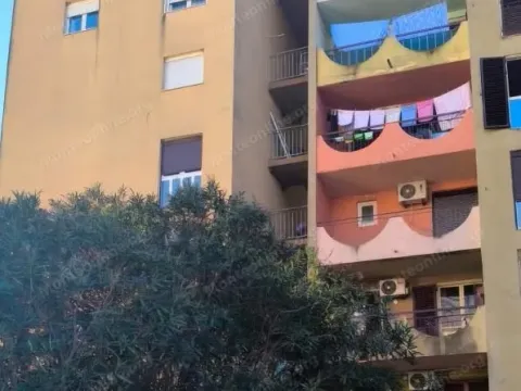 Sale, one bedroom apartment, 46m², Kotor, Crna Gora - image 15