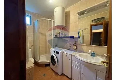 Sale, two bedroom apartment, 86m², Petrovac, Budva - image 5