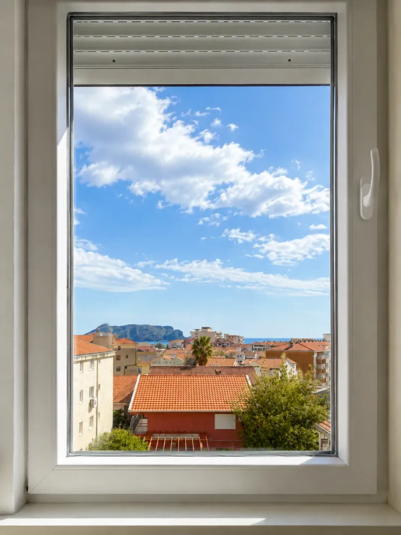 Rent, one bedroom apartment, 50m², Podkošljun, Budva