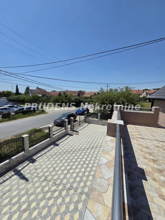 Sale, house, 210m², Surčin, Beograd