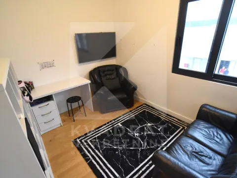 Rent, five bedroom apartment, 180m², Gornja Gorica, Podgorica - image 7