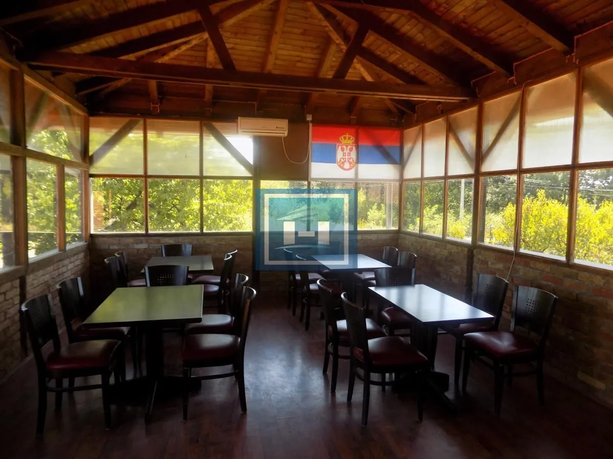 Prodaja, kuća, 389m², Karadjordjevo brdo, Paraćin
