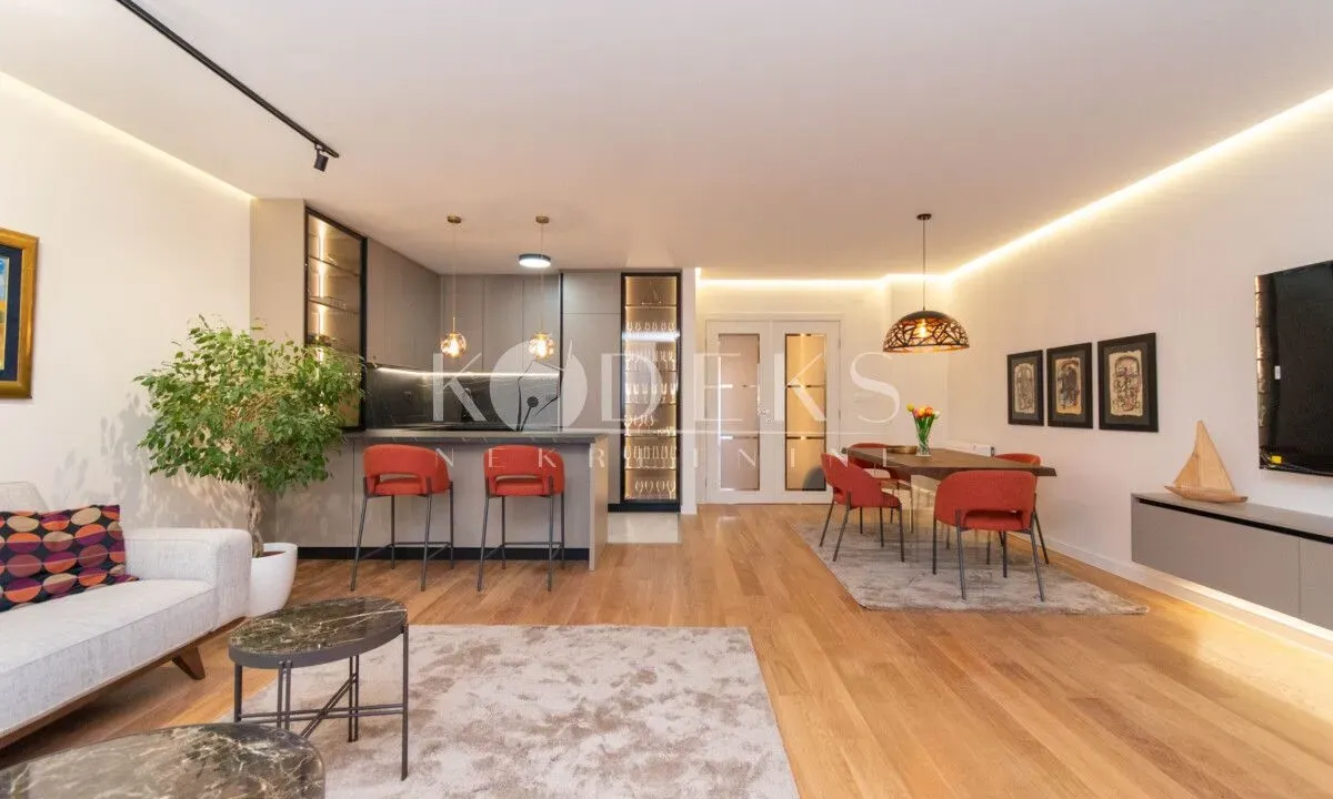 Rent, two bedroom apartment, 105m², Central Point, Podgorica