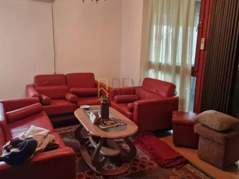 Sale, three bedroom apartment, 96m², Blok 5, Podgorica - image 2