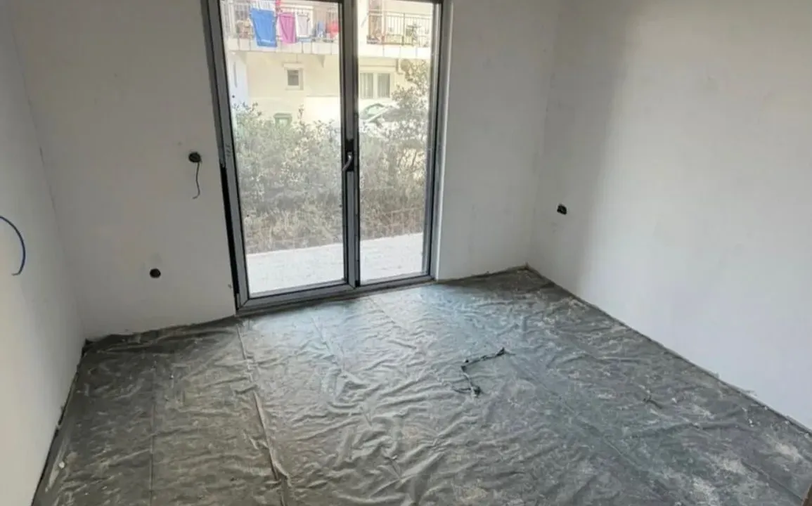 Prodaja, jednosoban stan, 47m², Centar, Bar
