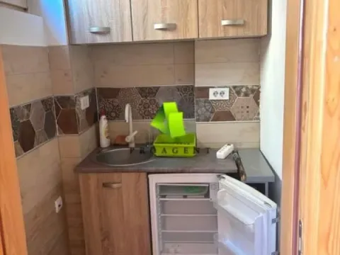 Izdavanje, poslovni prostor, 72m², Medijana, Niš - image 5