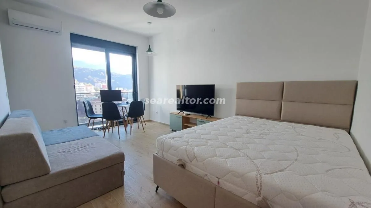 Prodaja, garsonjera, 26m², Bečići, Budva