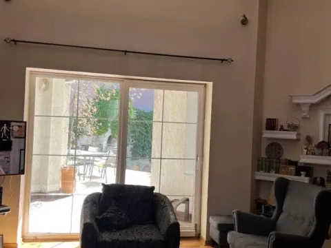 Rent, house, 264m², Šumice, Beograd - image 3