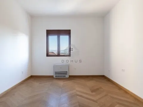 Prodaja, stan, 142m², Gorica C, Podgorica - image 10