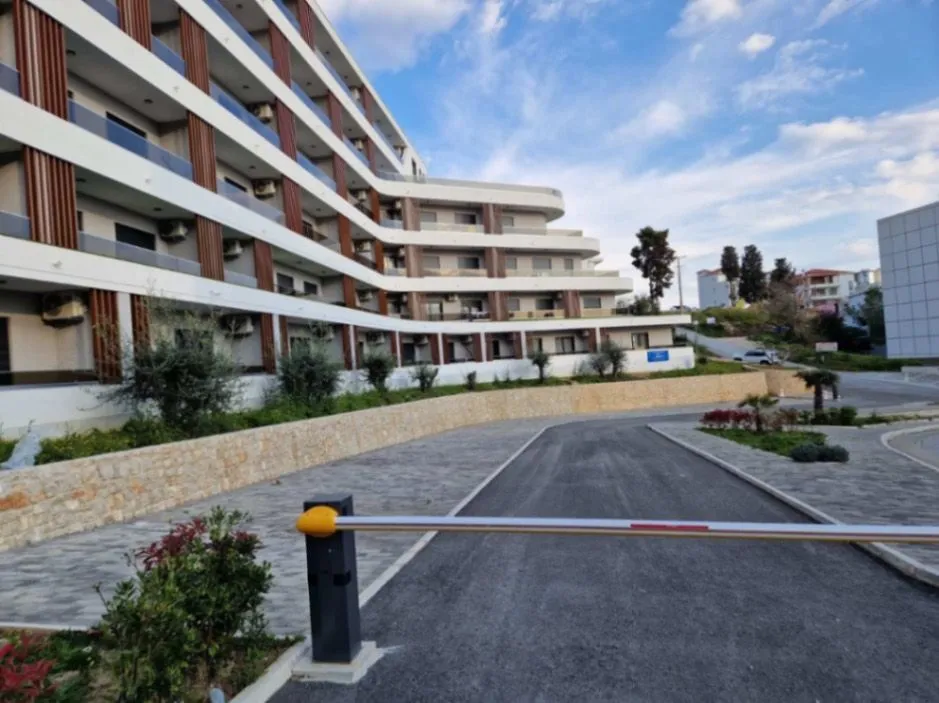 Prodaja, dvosoban stan, 81m², Pinješ, Ulcinj