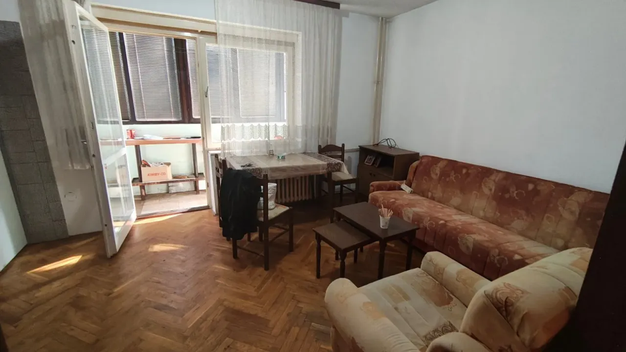 Sale, two bedroom apartment, 57m², Centar, Loznica