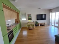 Rent, three bedroom apartment, 105m², Central Point, Podgorica - image 1