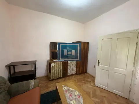 Prodaja, kuća, 80m², Centar, Jagodina - image 12