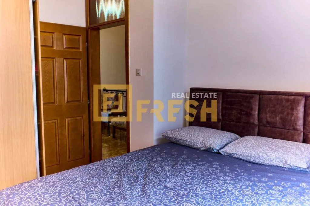 Izdavanje, kuća, 160m², Tološi, Podgorica