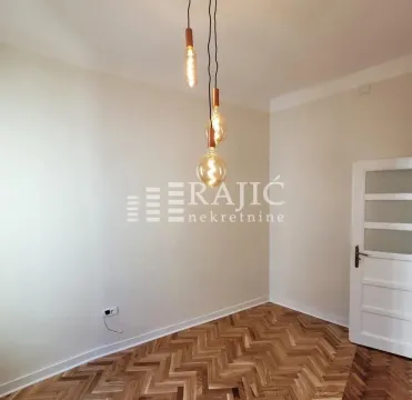 Izdavanje, dvosoban stan, 66m², Kosančićev Venac, Beograd - image 7