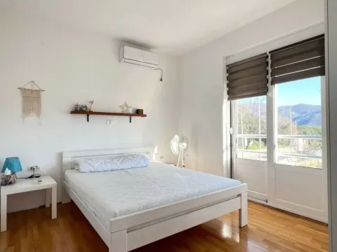 Rent, one bedroom apartment, 48m², Savina, Herceg Novi - image 7
