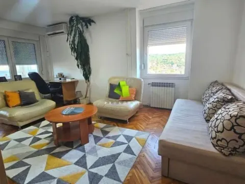 Izdavanje, trosoban stan, 85m², Medijana, Niš - image 4