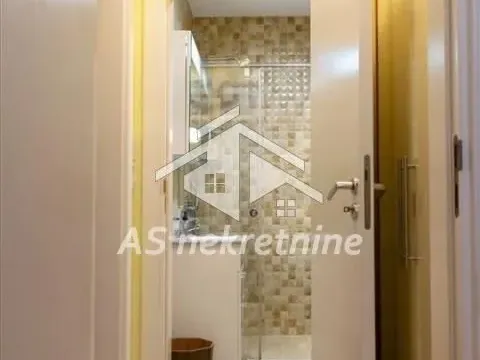 Rent, two bedroom apartment, 52m², Savski Venac, Beograd - image 17
