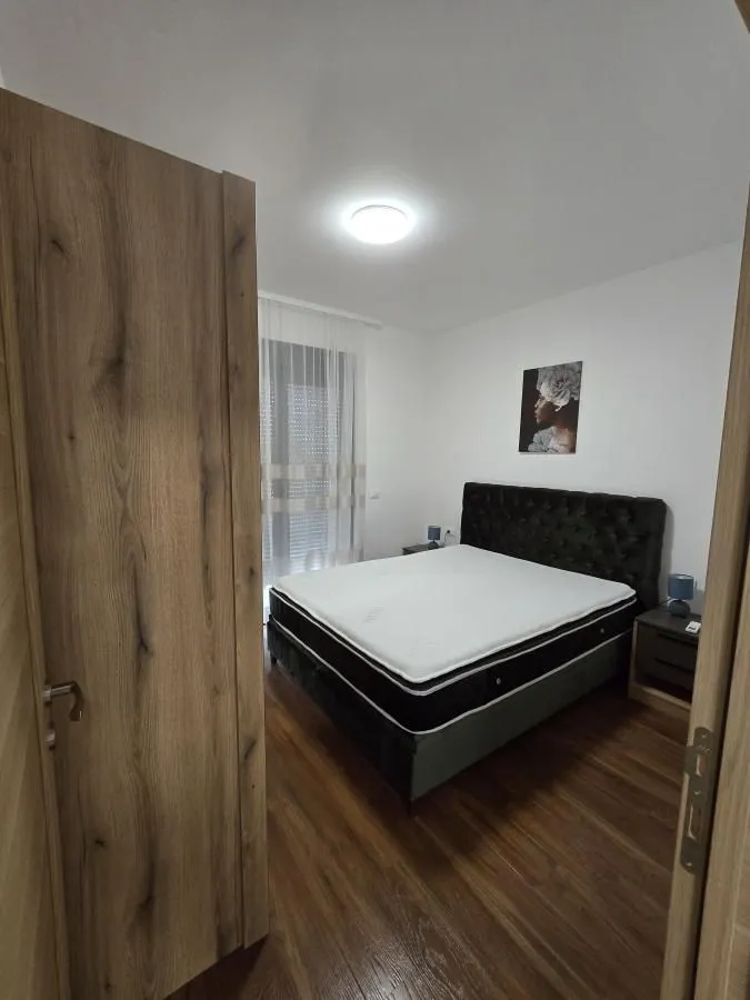 Rent, one bedroom apartment, 50m², Tivat, Crna Gora