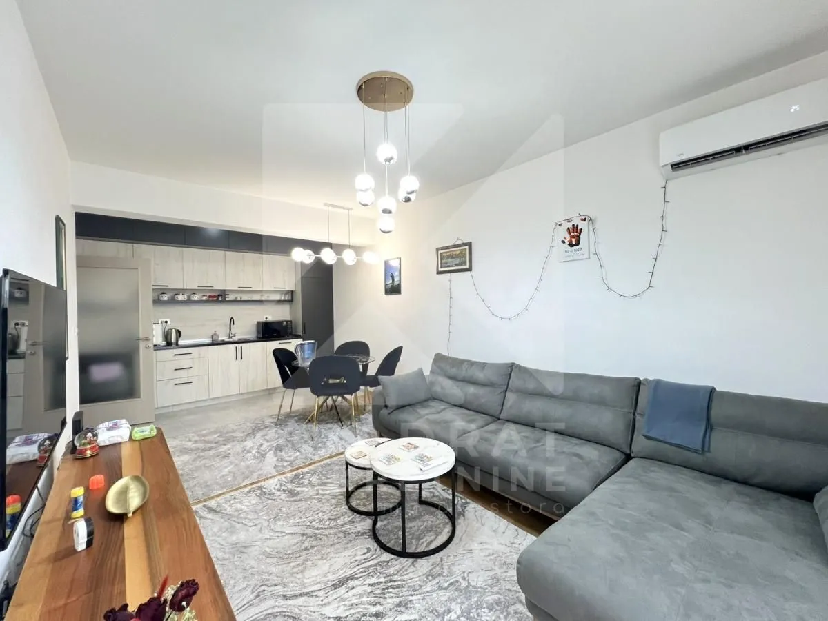 Izdavanje, dvosoban stan, 59m², Stara Varoš, Podgorica