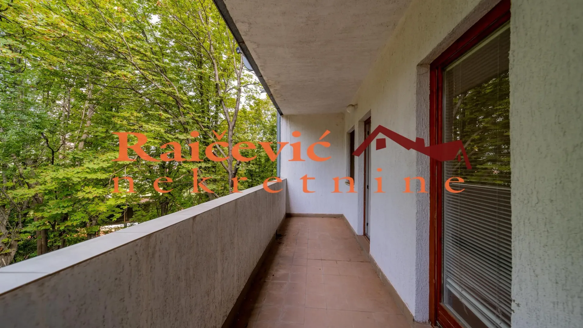 Prodaja, trosoban stan, 101m², Bogoslovija, Palilula Sve Podlokacije