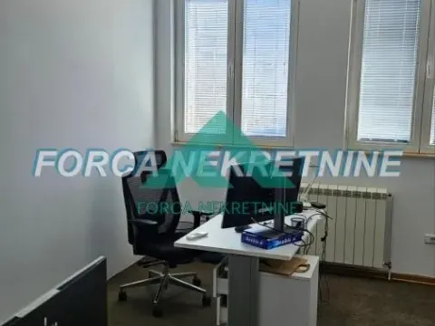 Izdavanje, poslovni prostor, 130m², Stari Grad, Beograd - image 10