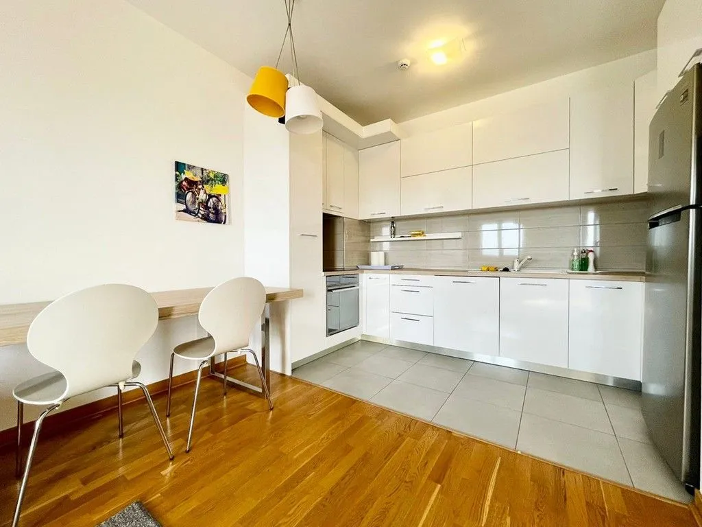 Rent, two bedroom apartment, 68m², City Kvart, Podgorica