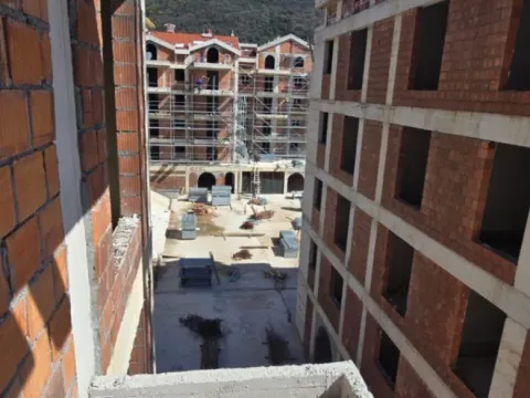 Sale, one bedroom apartment, 48m², Donja Lastva, Tivat - image 12