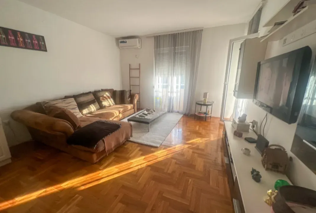 Prodaja, jednosoban stan, 60m², Zagorič, Podgorica