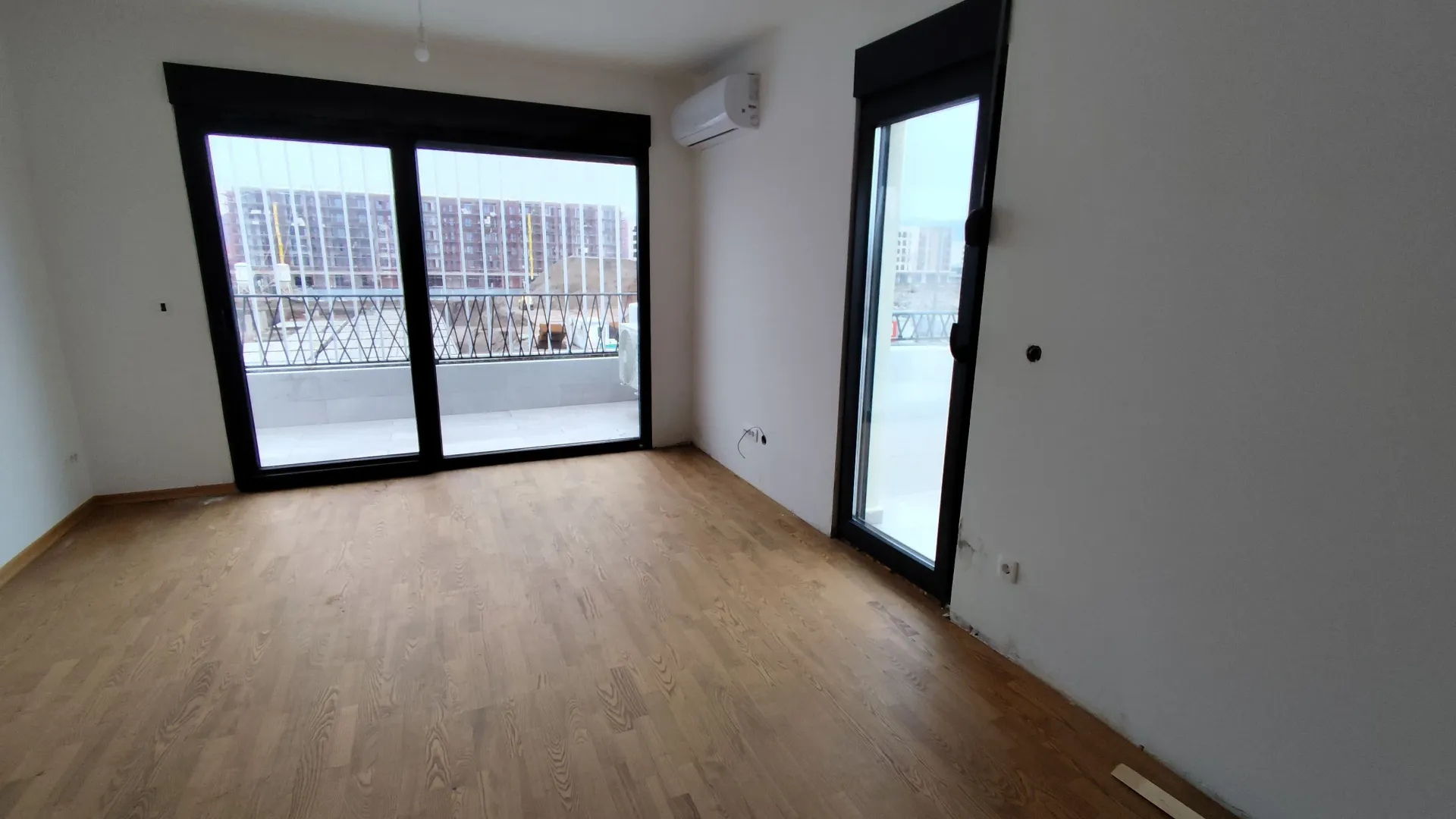 Izdavanje, dvosoban stan, 54m², City Kvart, Podgorica
