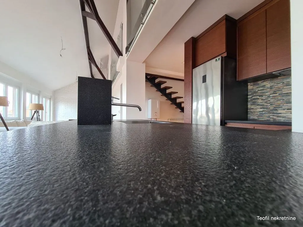 Sale, two bedroom apartment, 119m², Zemun Kej, Zemun Sve Podlokacije
