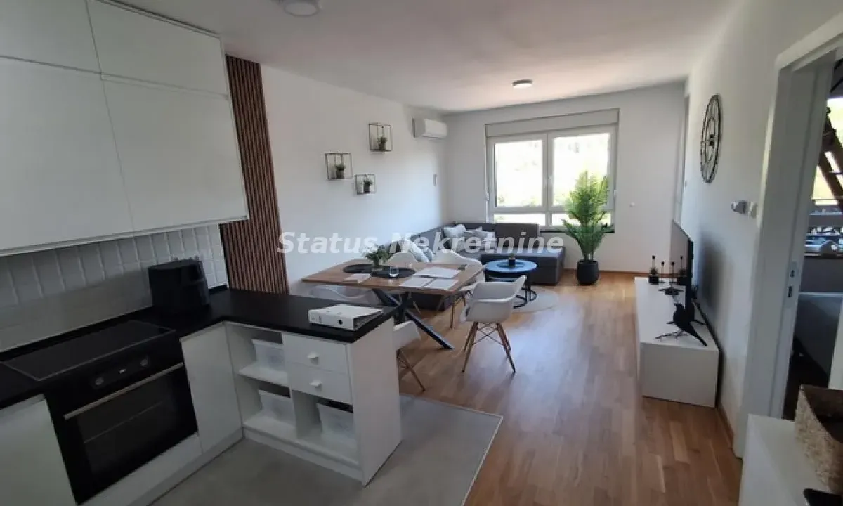 Prodaja, dvosoban stan, 44m², Banja Vrdnik, Irig