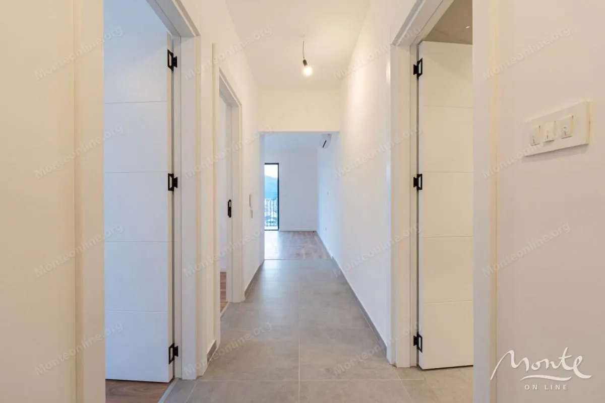 Prodaja, jednosoban stan, 36m², Podkošljun, Budva