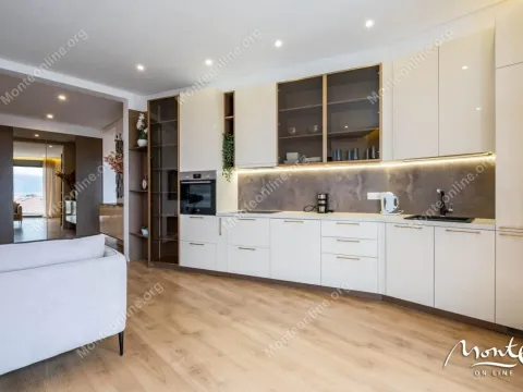 Sale, two bedroom apartment, 76m², Tivat, Crna Gora - image 10