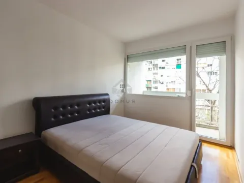 Izdavanje, dvosoban stan, 66m², Autobuska stanica, Podgorica - image 8