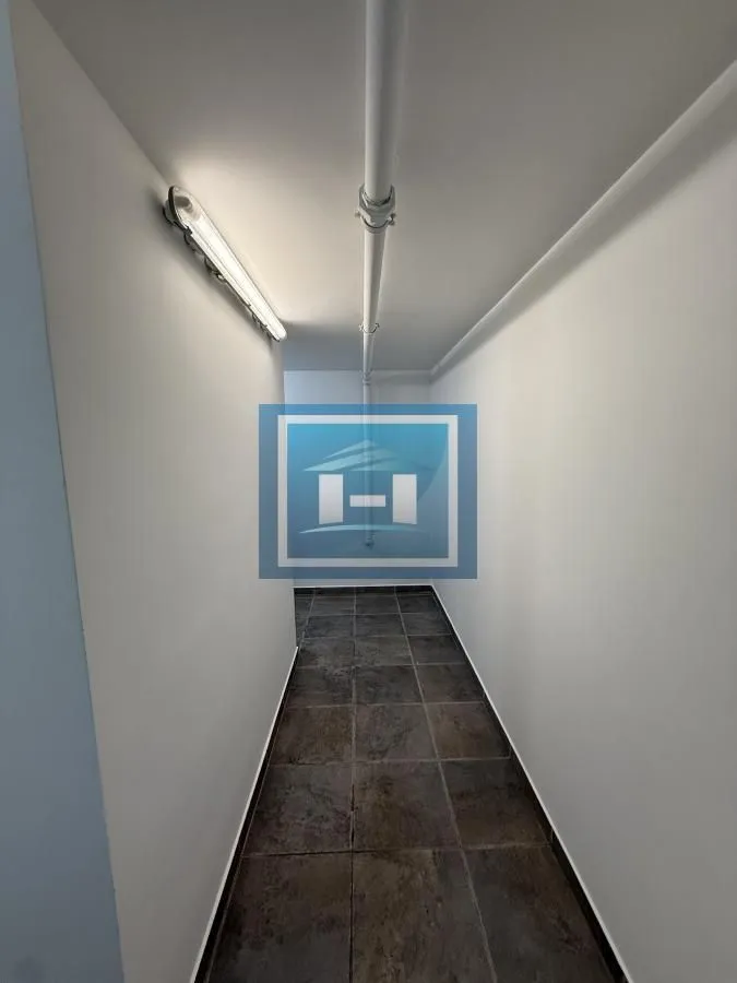 Rent, office space, 120m², Aqua park, Jagodina