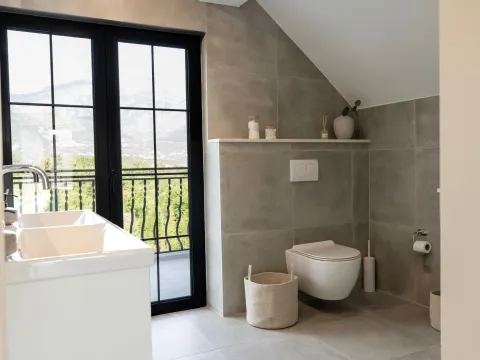 Sale, house, 424m², Tivat, Crna Gora - image 14