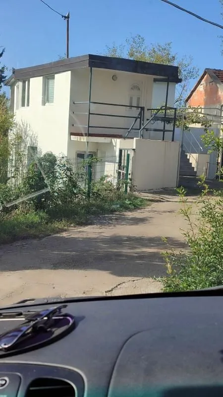 Izdavanje, kuća, 32m², Šušanj, Bar