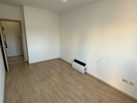 Izdavanje, dvosoban stan, 70m², City Kvart, Podgorica - image 4