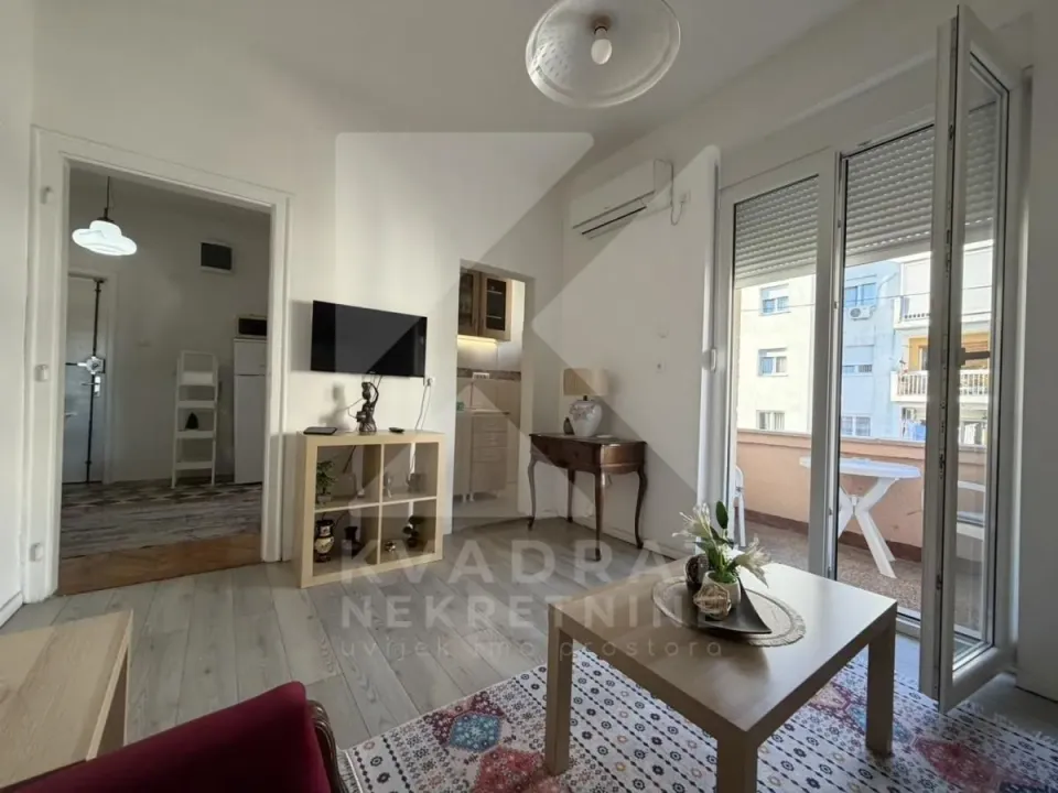 Rent, one bedroom apartment, 53m², Centar, Podgorica