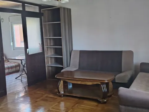 Rent, house, 45m², Malo Brdo, Podgorica - image 2