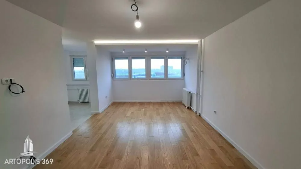 Prodaja, četvorosoban stan, 95m², Novi Beograd Blok 37, Novi Beograd Sve Podlokacije