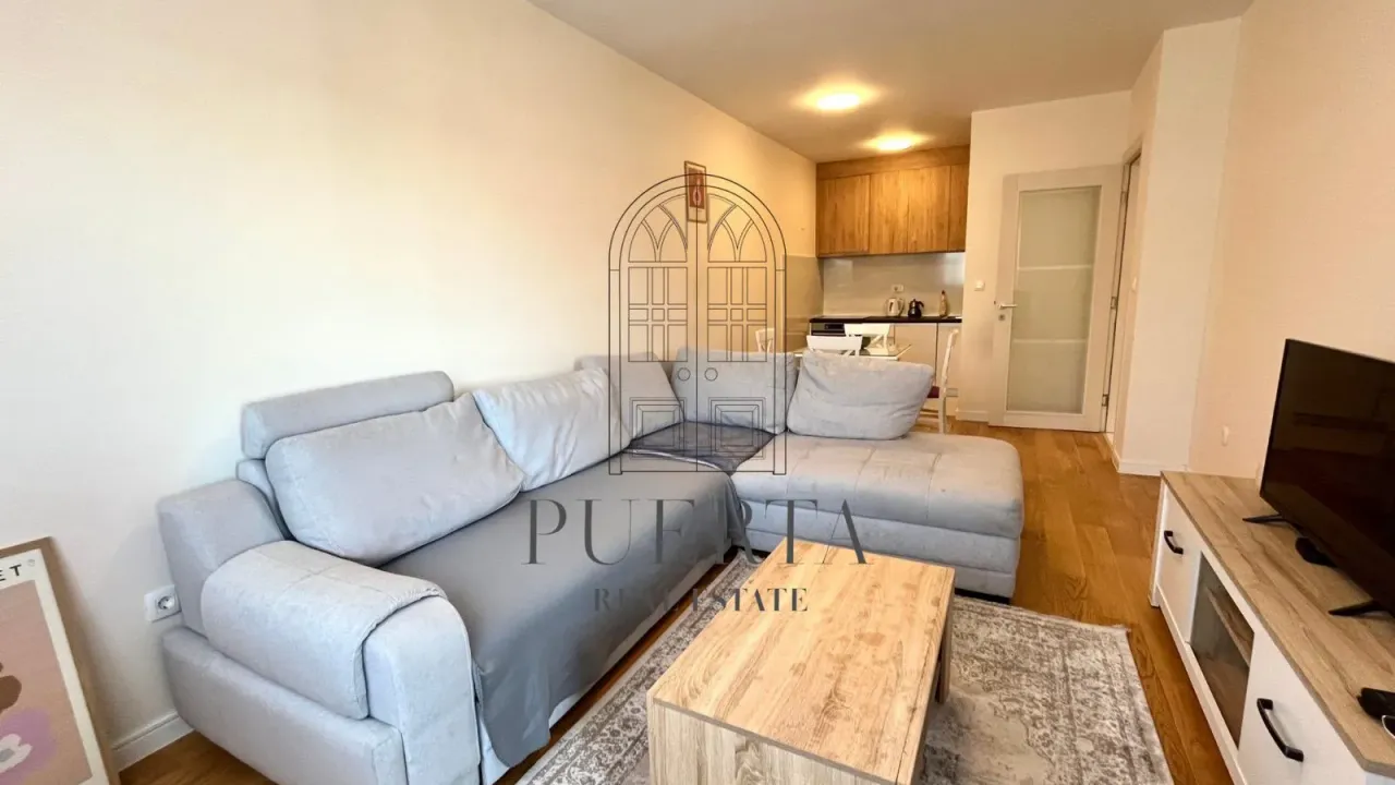 Rent, one bedroom apartment, 47m², Central Point, Podgorica