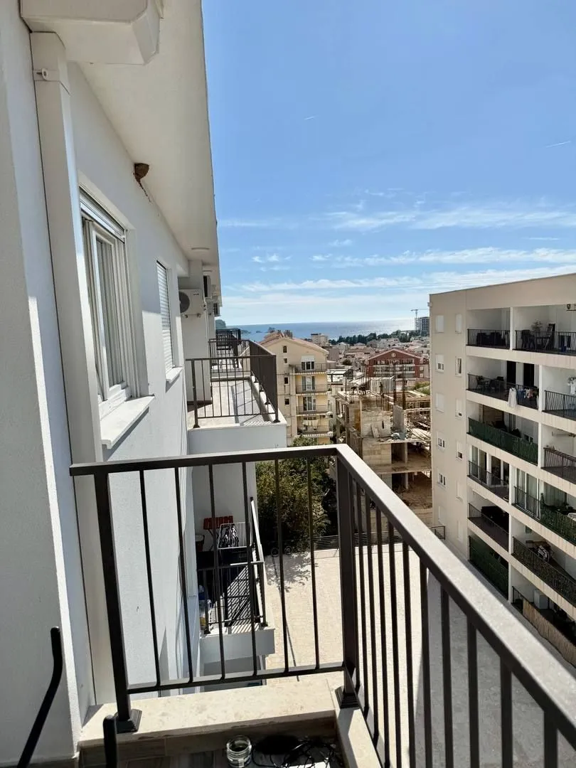 Prodaja, jednosoban stan, 46m², Podkošljun, Budva
