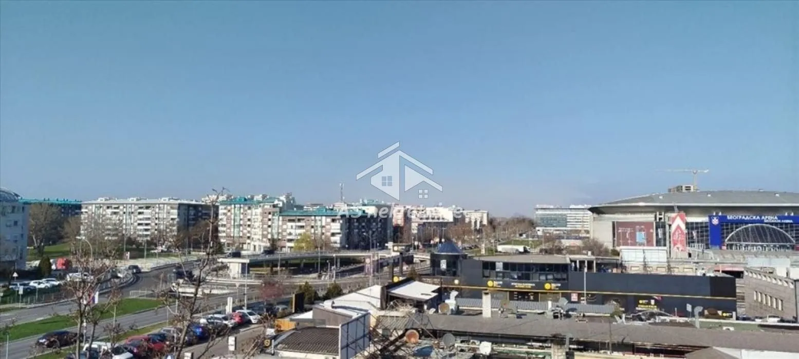 Izdavanje, stan, 110m², Novi Beograd Sve Podlokacije, Beograd
