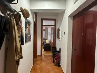 Izdavanje, dvosoban stan, 72m², Centar, Tivat - image 12