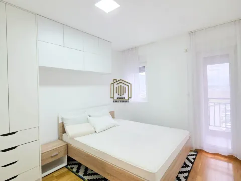 Prodaja, jednosoban stan, 43m², Stari Aerodrom, Podgorica - image 6